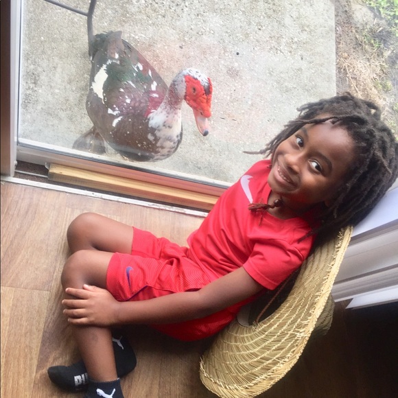 MEET MY ONLY EMPLOYEE, Jojo the DELIVERY MAN!!!😍 - Picture 6 of 8